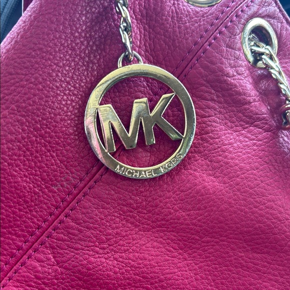 Michael Kors Pink Shoulder Bag - Picture 2 of 9